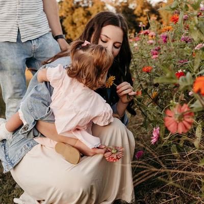 Portrait of creator zoeygartner