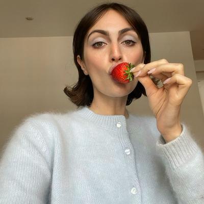 Portrait of creator riovn00