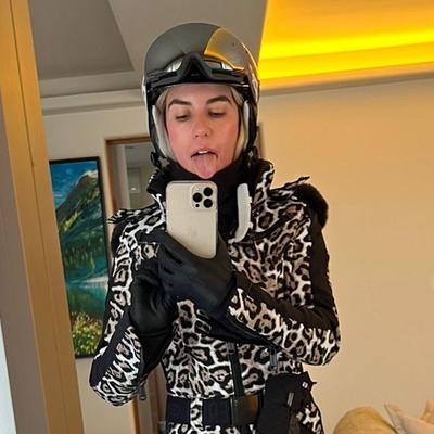 Portrait of creator chloepleonard