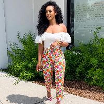 Portrait of creator team_terra