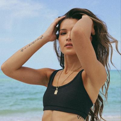 Portrait of creator teyaleonard