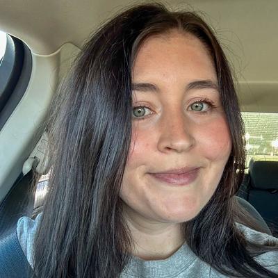 Portrait of creator anniefitz