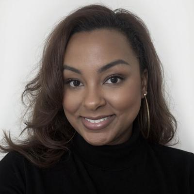 Portrait of creator lovekellikelz