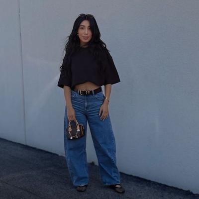 Portrait of creator arely_alferez