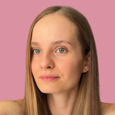 Portrait of creator alla_shamanska