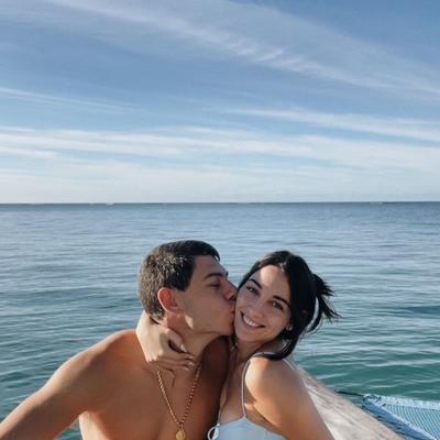 Portrait of creator vfrieds