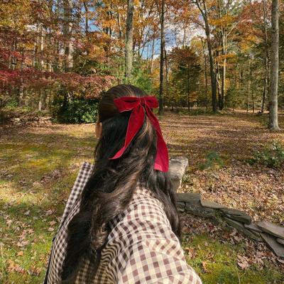 Portrait of creator dailydoseofdahi