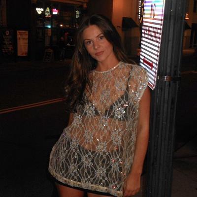 Portrait of creator fitsbylp