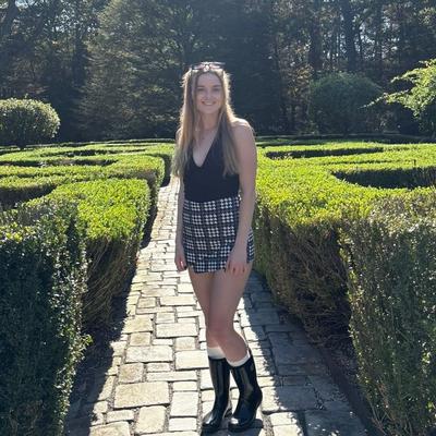 Portrait of creator emily_means1111