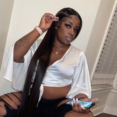 Portrait of creator gabbymfng