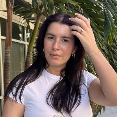 Portrait of creator rachelbimonte