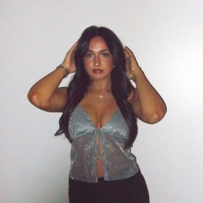 Portrait of creator avarygg