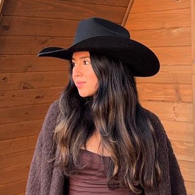 Portrait of creator judithlrios