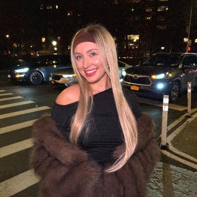 Portrait of creator alexisbailey13