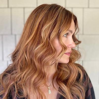 Portrait of creator therealrachelleah