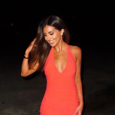 Portrait of creator nicoleeeburns