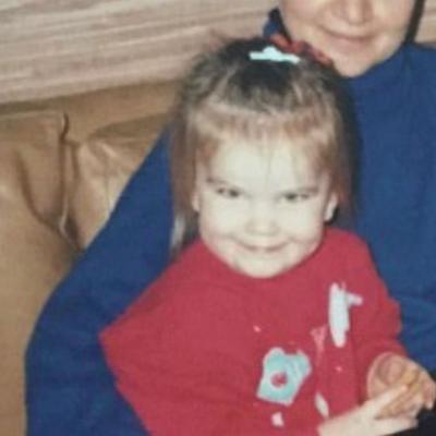 Portrait of creator annajbearman