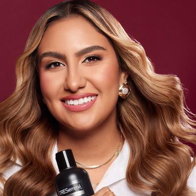 Portrait of creator isaleyva