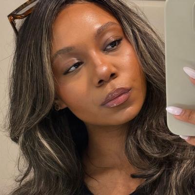 Portrait of creator shia.marieee