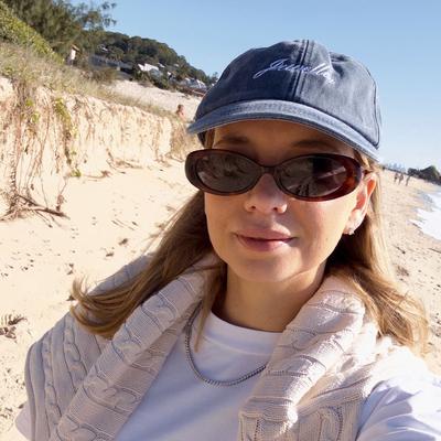 Portrait of creator charlotte.dry