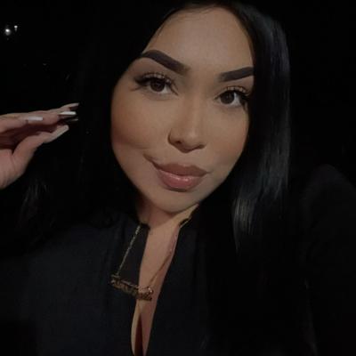 Portrait of creator simplysteeph