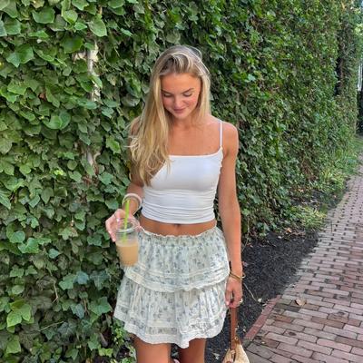 Portrait of creator favorite_daughter