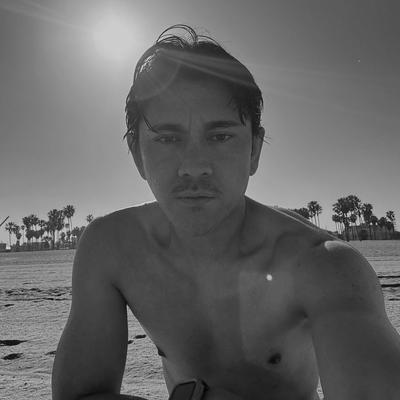 Portrait of creator phanfinds