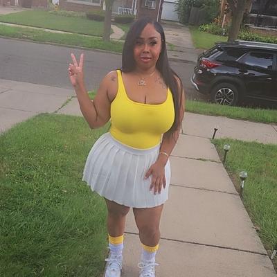 Portrait of creator bosshoney1