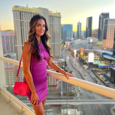 Portrait of creator jillianlyons_