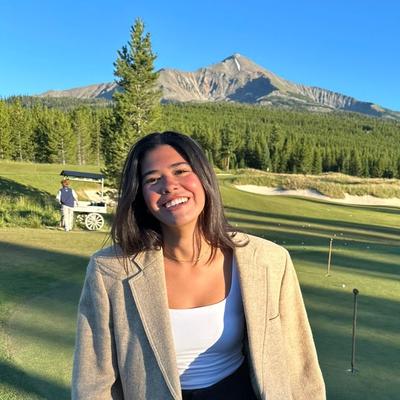 Portrait of creator peacelovegranola