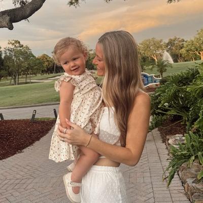 Portrait of creator sarahpjsk