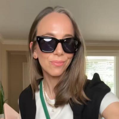 Portrait of creator mulliganae