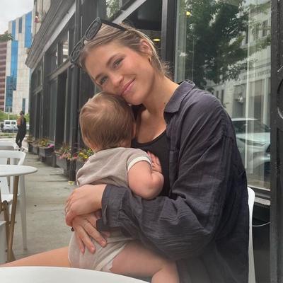 Portrait of creator hannahgracequick