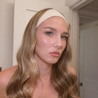 Portrait of creator gabriela_dobreva