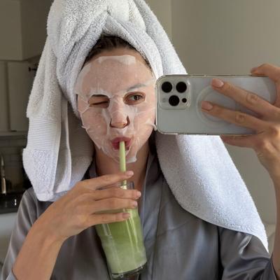 Portrait of creator katemakarenko