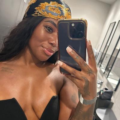 Portrait of creator life_with_tavi