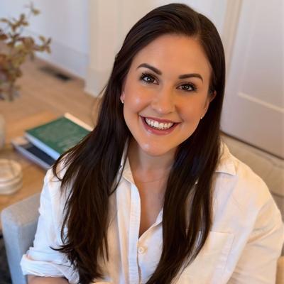 Portrait of creator its.mama.meg