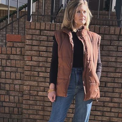 Portrait of creator dr_kelsey_deason