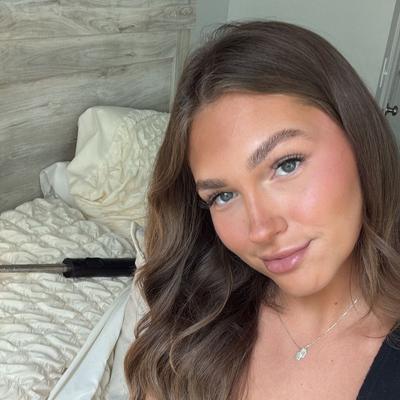 Portrait of creator _eviesoloman