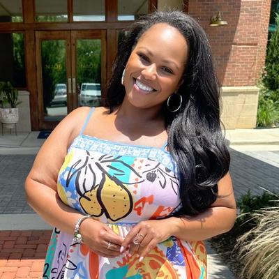 Portrait of creator bobbiedenisecole