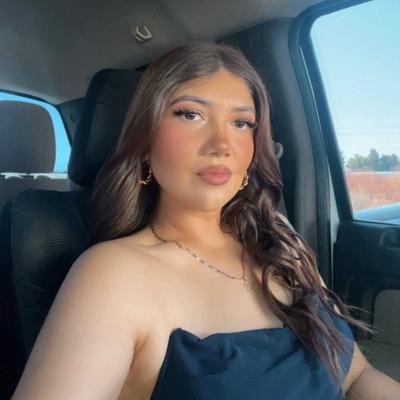 Portrait of creator jasmiinnq1