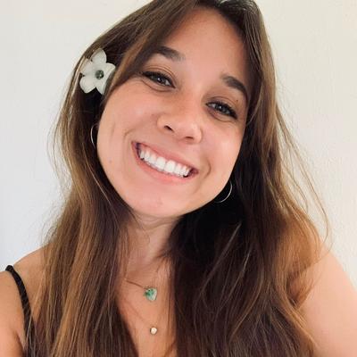 Portrait of creator lyndslikes