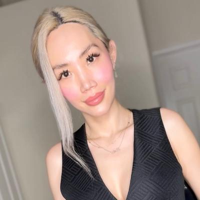 Portrait of creator sishi_chic