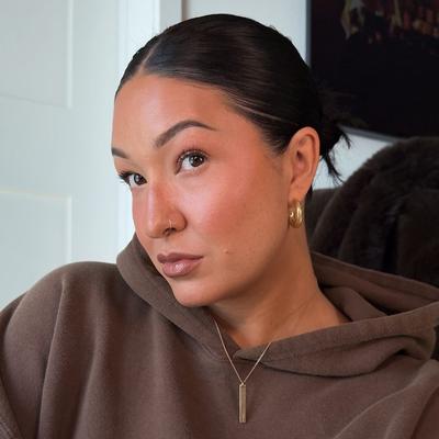 Portrait of creator rachaelelizaaa