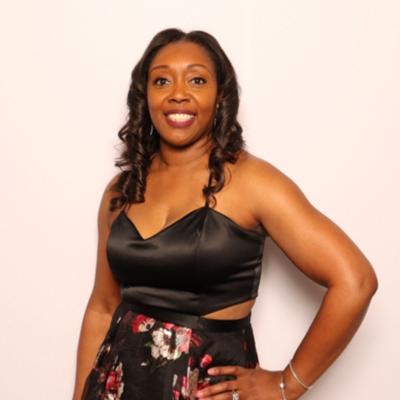 Portrait of creator ariecorinevents