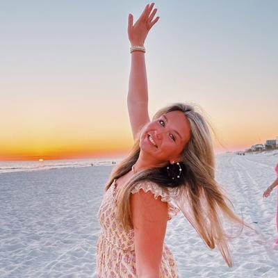 Portrait of creator brylee_powers