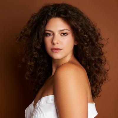 Portrait of creator hannahewhitlock