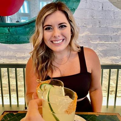 Portrait of creator sincerely.meggie