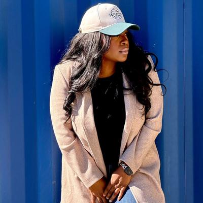 Portrait of creator dezjaedanielle