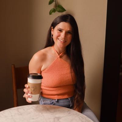 Portrait of creator vero_reddick